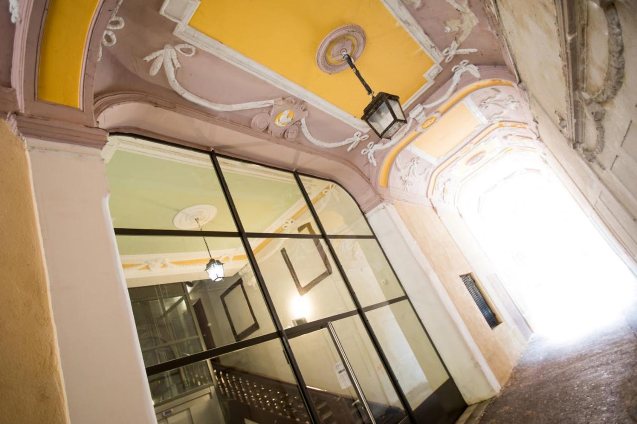 Le Griffon Apartment Colmar Luaran gambar